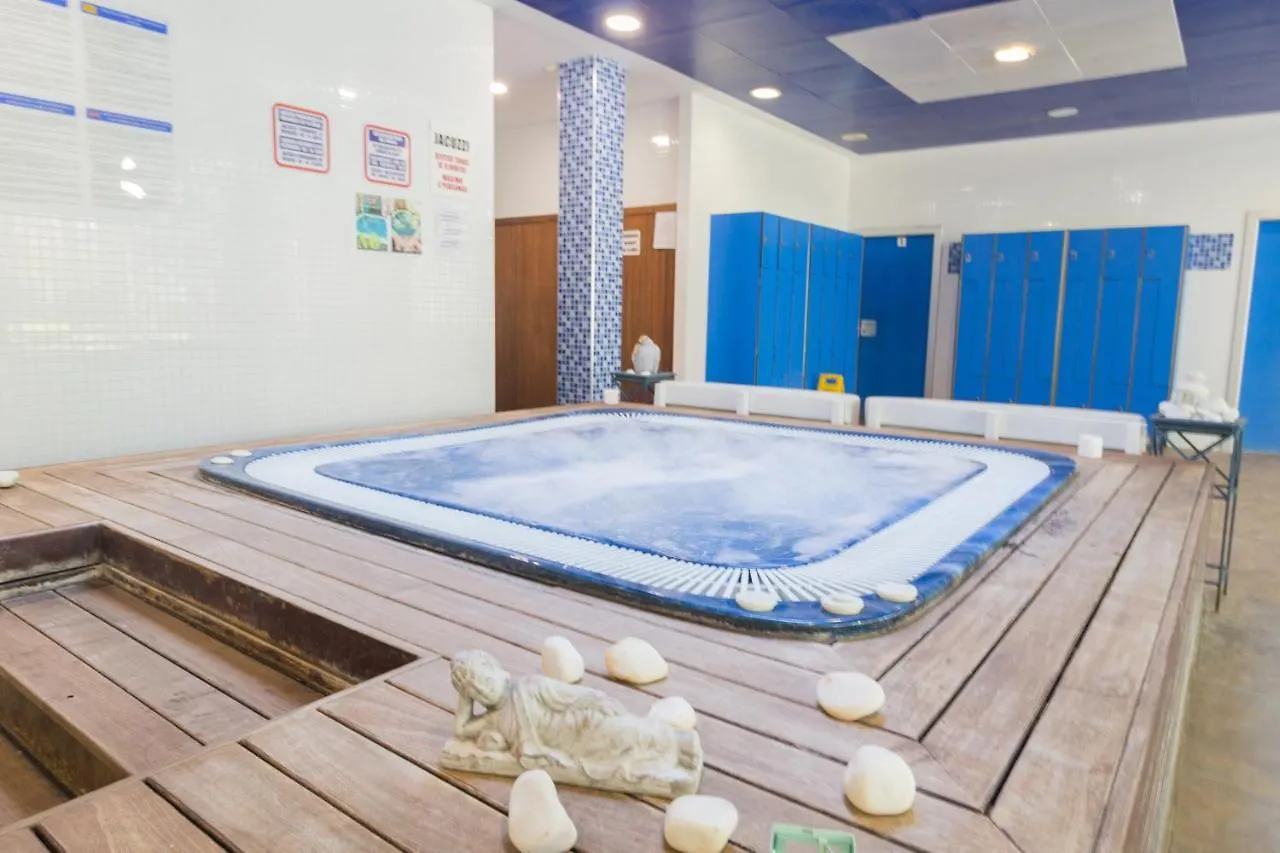 Apartamentos Ibersol Spa Aqquaria Salou Spain